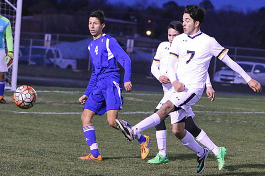 Tino Rocha and the soccer team participated in the Midlothian Heritage tournament on Jan. 12-13, 2017
