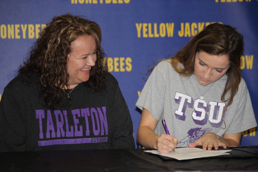 Hailey Martin signs with Tarleton State University