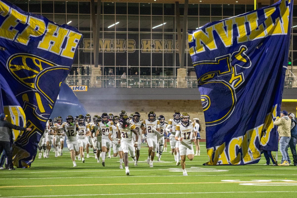 Yellowjackets win their 7th State Championship at ATT Stadium against Kilgore Bulldogs.